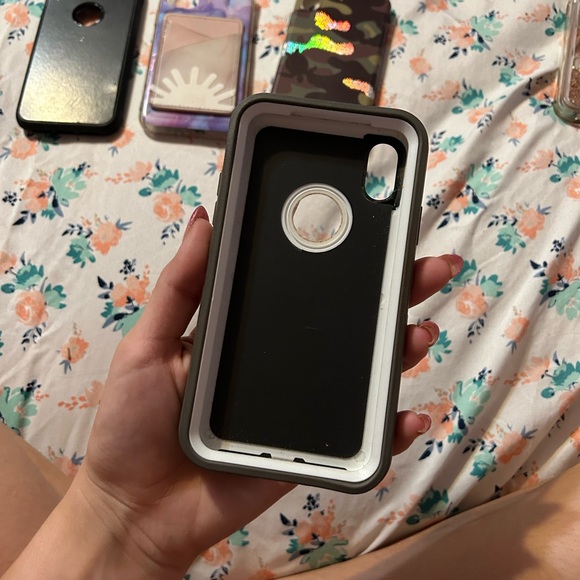 Patriotic otterbox iPhone XR case - Picture 2 of 3